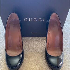 Gucci Glossy Black Heels
